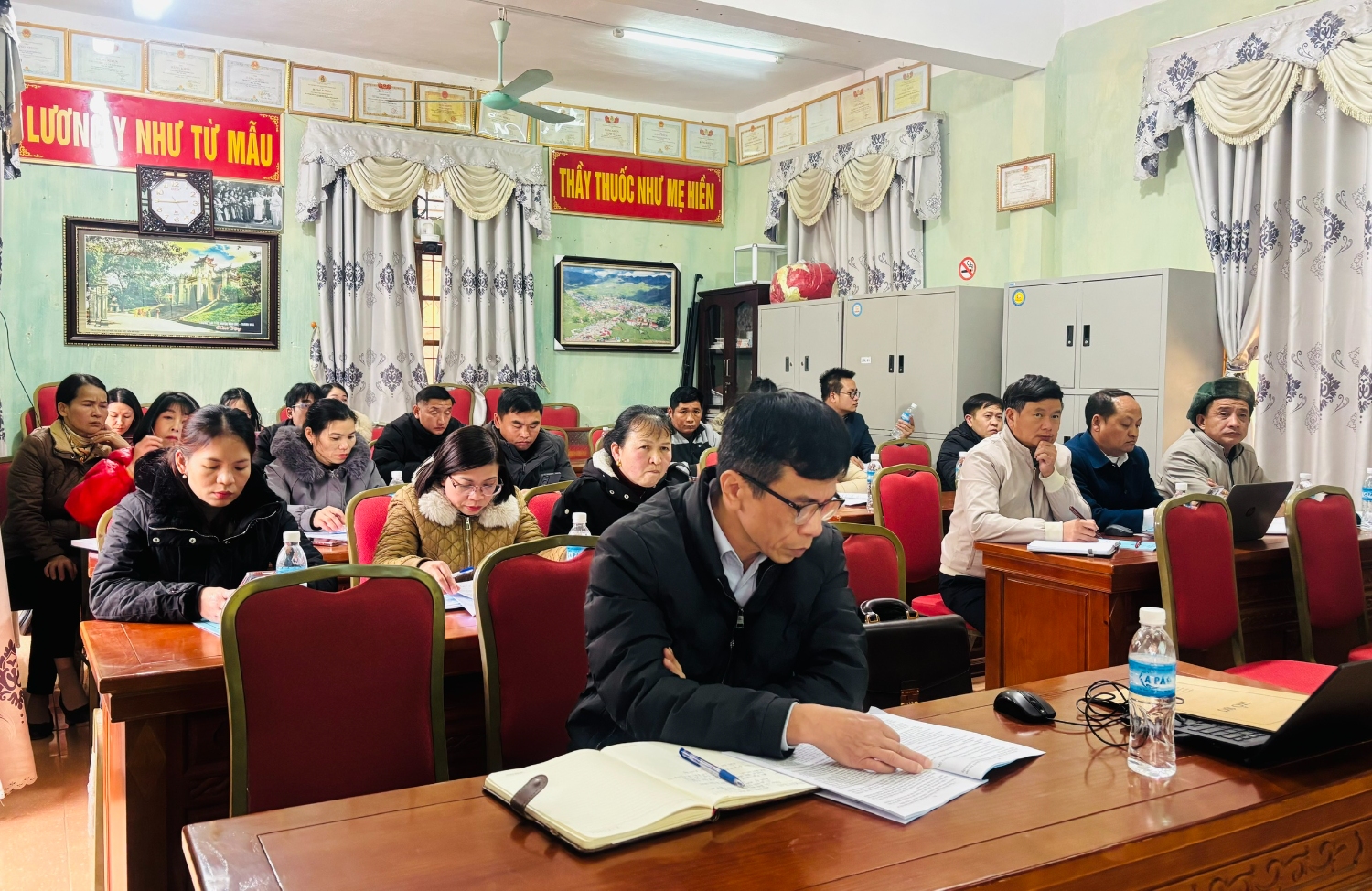 5c497d75e61d6943300c